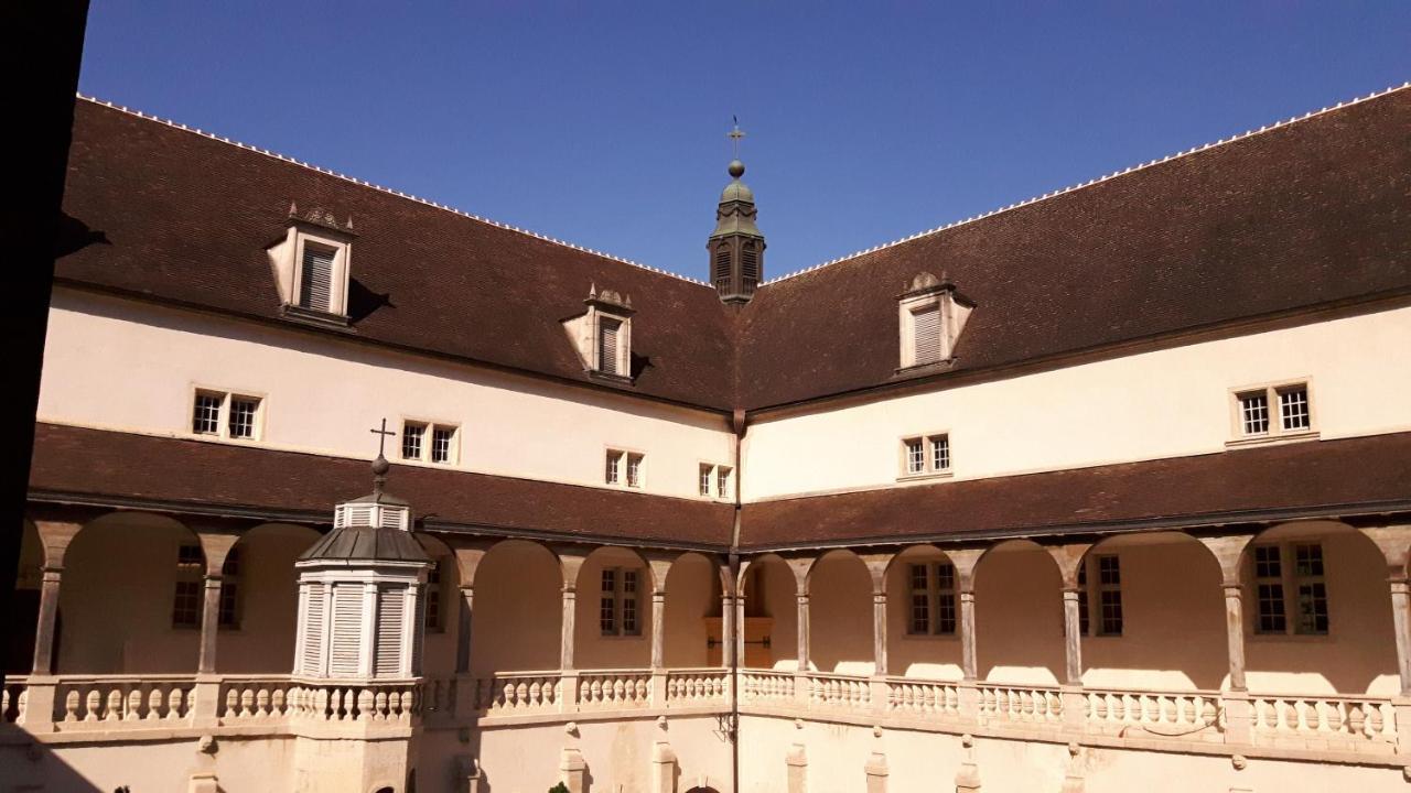 Botel La Vecchia Дол Екстериор снимка